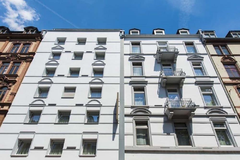 Ambassador Hotel Frankfurt am Main Exteriör bild